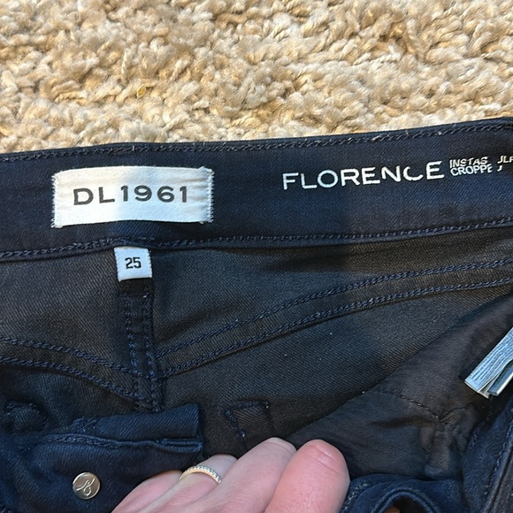 DL 1961 Florence instasculpt cropped denim size 25 - Picture 3 of 6